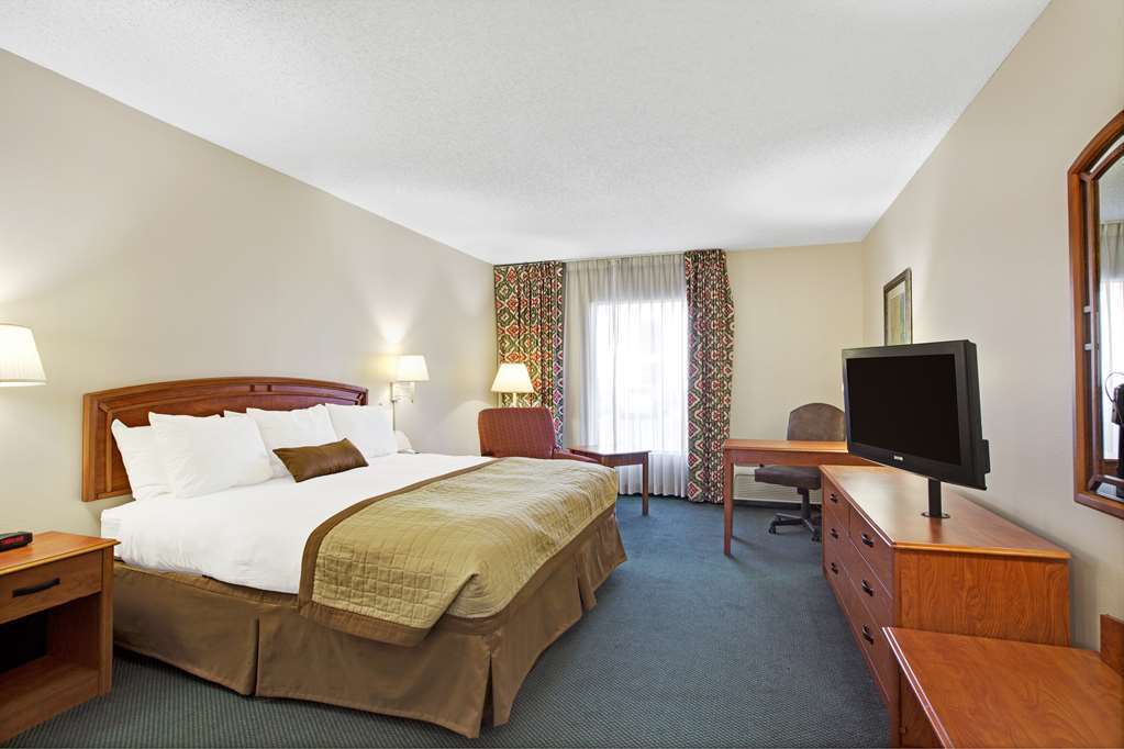 Red Roof Inn Plus & Suites Houston - Iah Airport Sw Szoba fotó